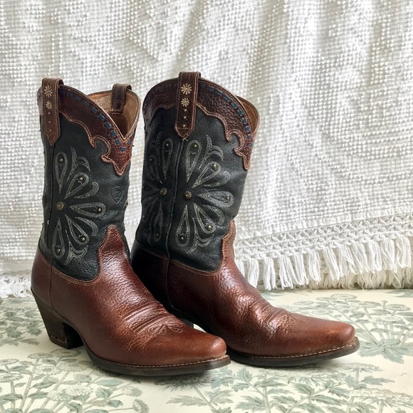ariat daisy boots
